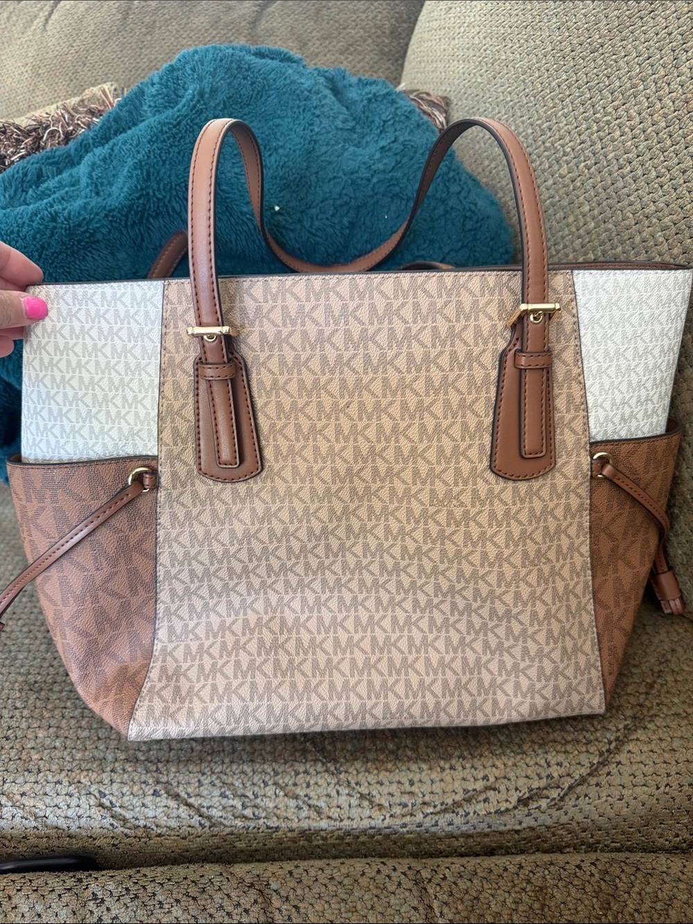 Michael Kors Two-Tone MK Logo Tote in Brown and Cream - Picture 5 of 13